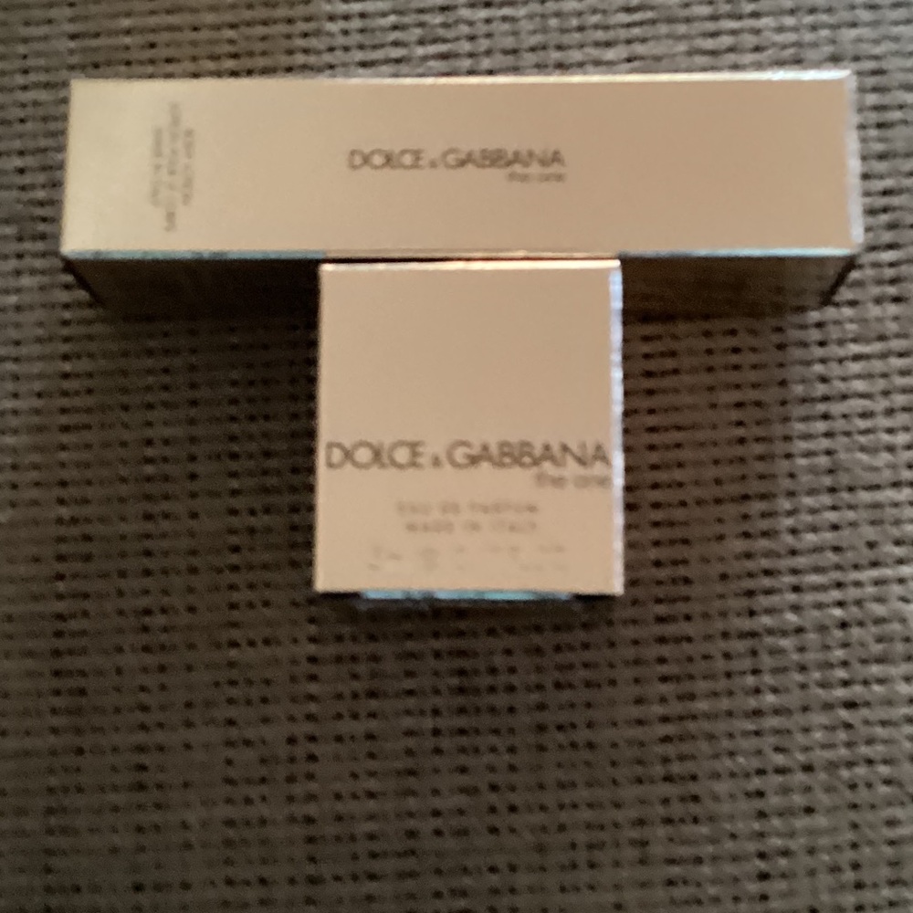 Dolce & Gabbana The One EDP & body lotion deluxe sample/travel size